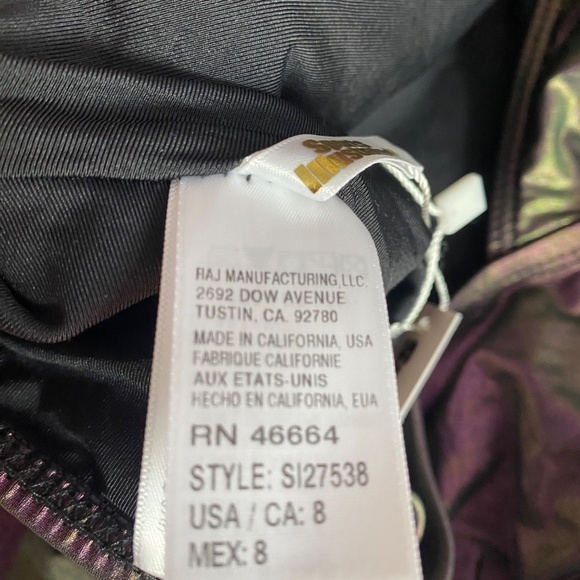 Sports Illustrated Iridescent Shine Swimsuit size 8 - Picture 10 of 16